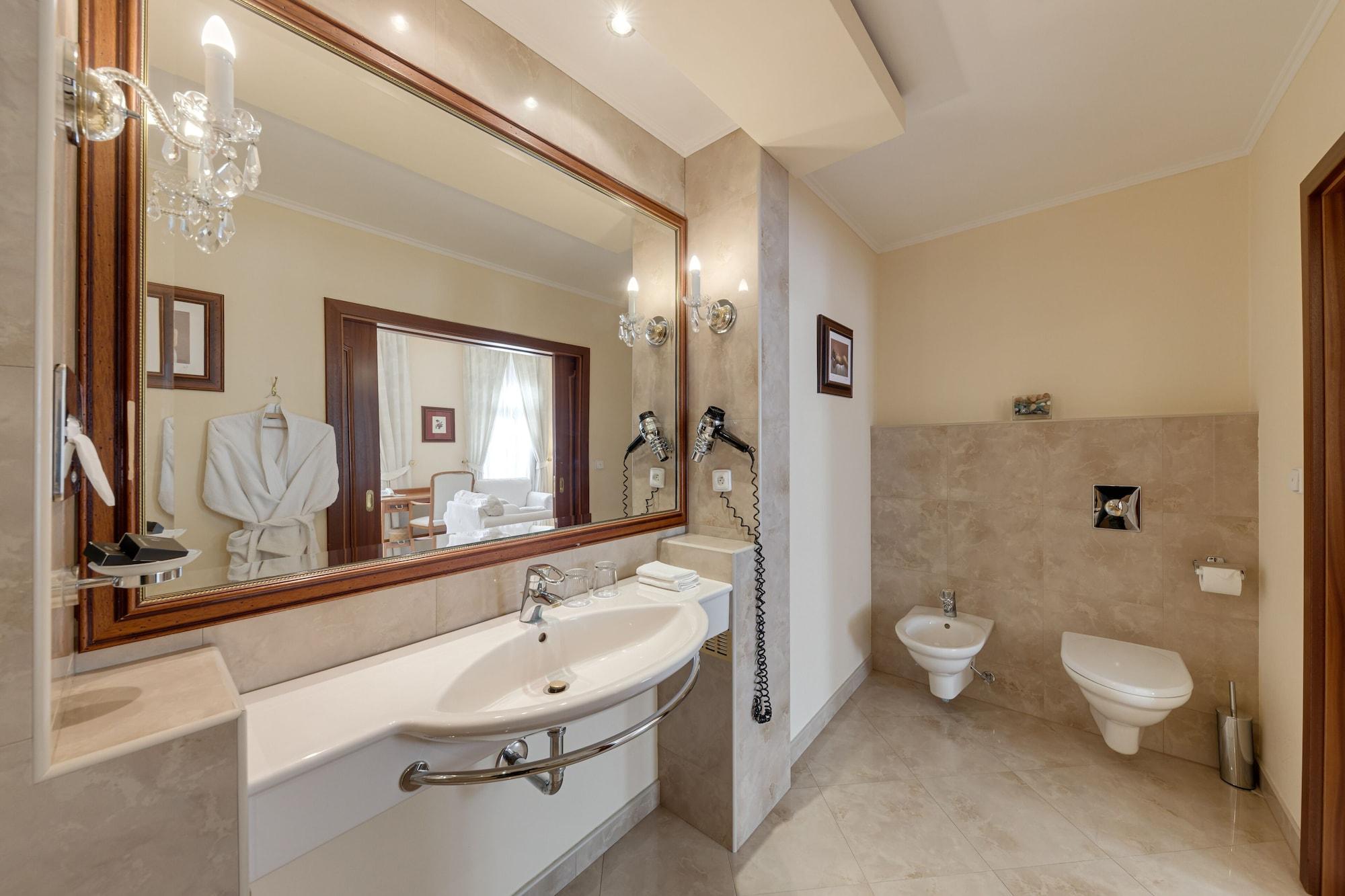 Louren Hotel Πράγα Εξωτερικό φωτογραφία