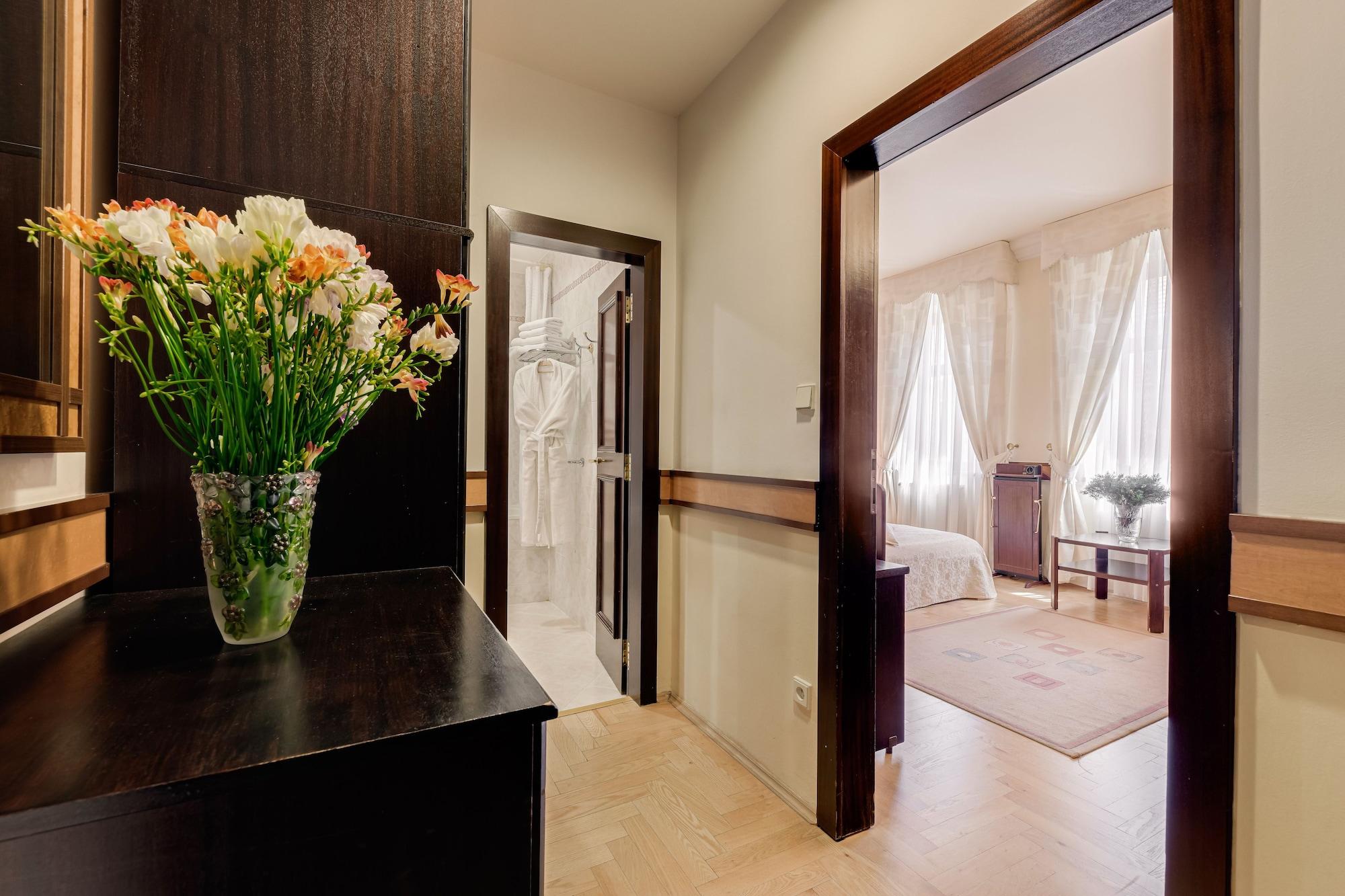 Louren Hotel Πράγα Εξωτερικό φωτογραφία