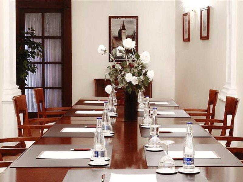 Louren Hotel Πράγα Εξωτερικό φωτογραφία