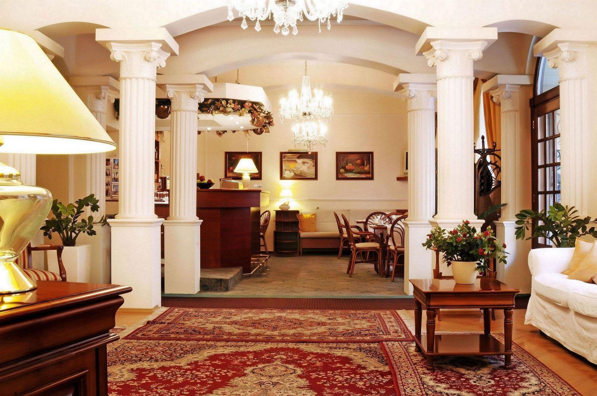Louren Hotel Πράγα Εξωτερικό φωτογραφία