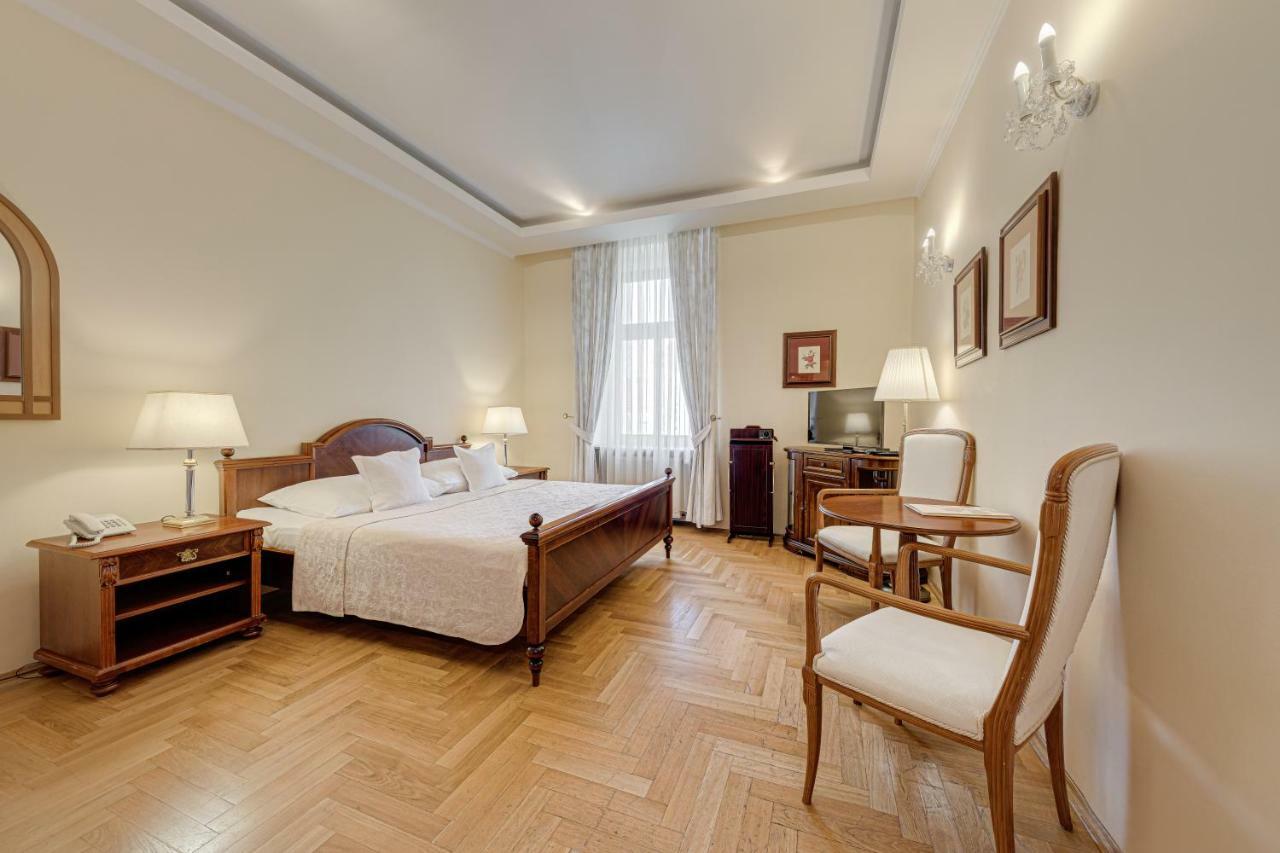 Louren Hotel Πράγα Εξωτερικό φωτογραφία