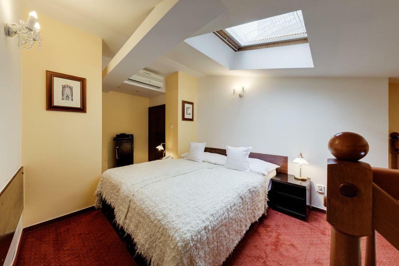 Louren Hotel Πράγα Εξωτερικό φωτογραφία
