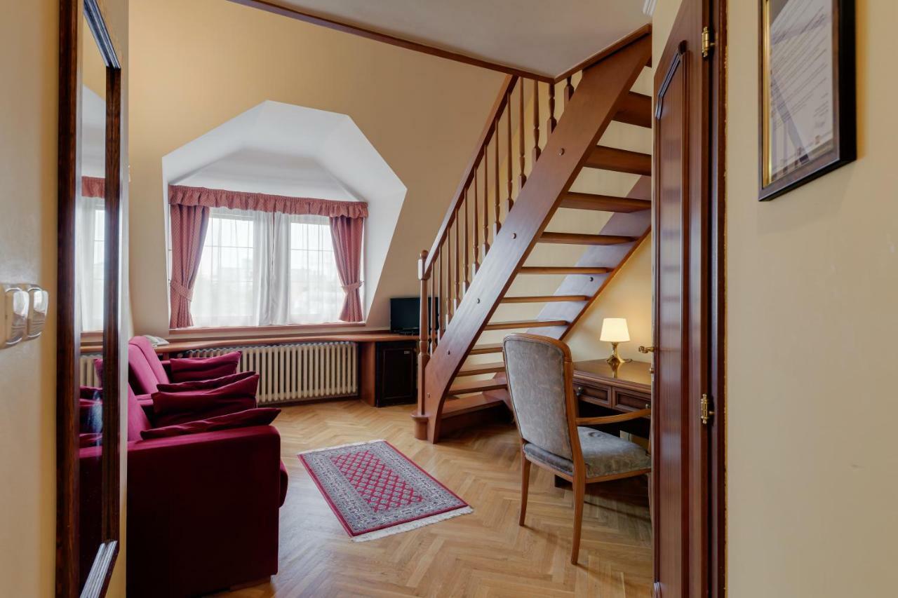 Louren Hotel Πράγα Εξωτερικό φωτογραφία