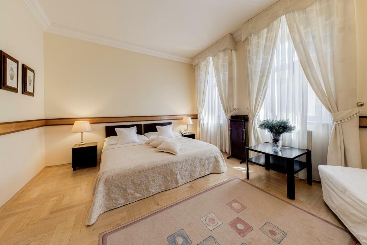 Louren Hotel Πράγα Εξωτερικό φωτογραφία