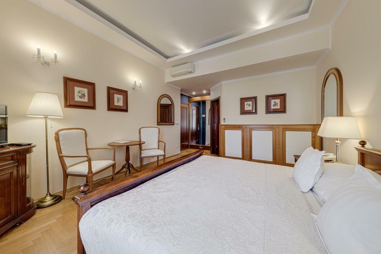 Louren Hotel Πράγα Εξωτερικό φωτογραφία